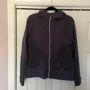Xl Lucy jacket with fleece lining. Gray. Excellent condition.